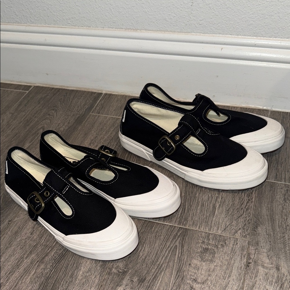 NWOB VANS Mary Jane Style 93 Shoe - Picture 4 of 13